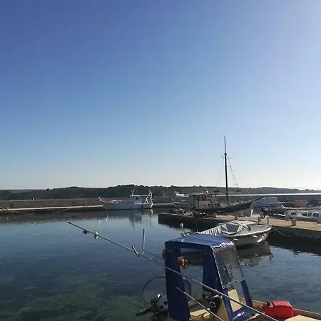 Rusov * Pašman